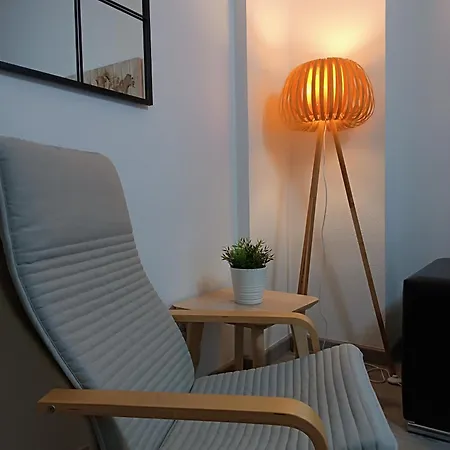 At Plaza Del Duque Daire Caces