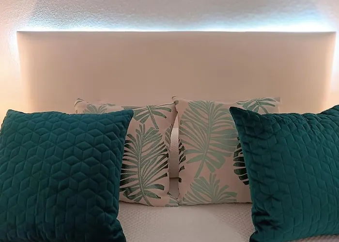 At Plaza Del Duque Apartmán Caces