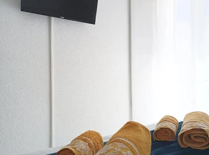 At Plaza Del Duque *